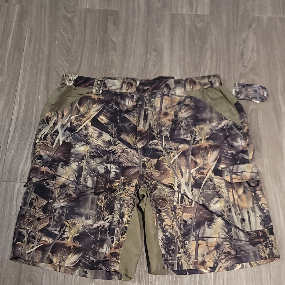 Bass Fishouflage Men’s Fishing Camo Shorts Drawstring Pockets